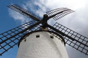 molinos-de-viento_jpg__940x620_q83